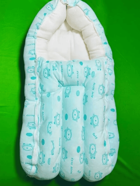 Comfortable Baby Bed with Protective Bumpers