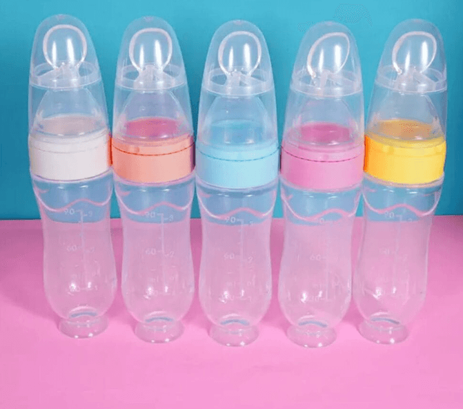 Baby Soft Silicone Squeeze Feeder With Spoon Feeding Spoon Bottle for Kids